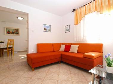 Apartment Nevenka 1482