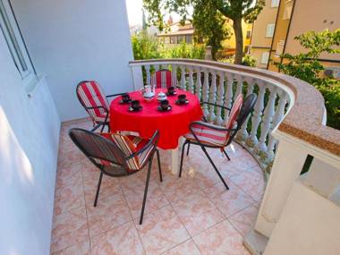 Apartments Nadia 1493