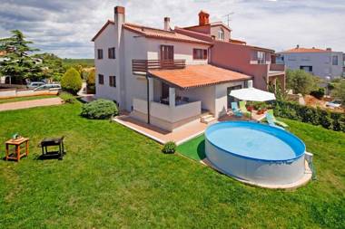 Nada in Vinkuran (Haus für 8 Personen)