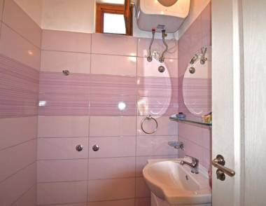 Relaxing holiday house with terrace sea view