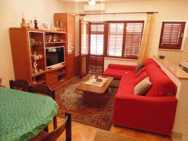 Apartment "Turista" Marina