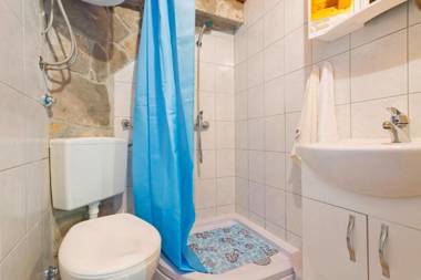 Ganče in Gustirna (Haus für 6 Personen)