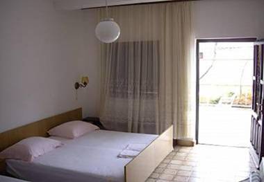 Apartments Per - 80 m from beach