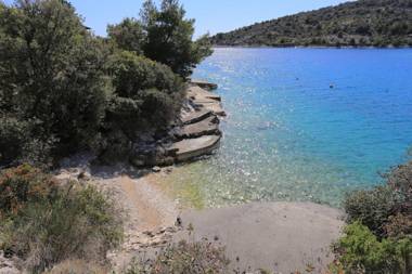 Apartments by the sea Sevid Trogir - 18745