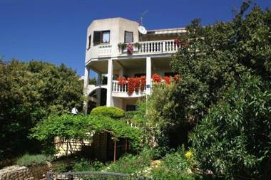 Apartments Ante - free parking