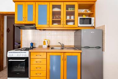 Apartments Bari - 140 m from beach