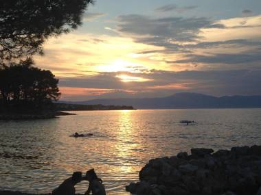 Apartments Villa Mantinela