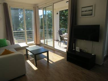 Apartment Prejac by the beach