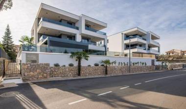 Elle Luxury Apartments Vantačići