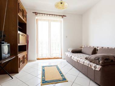 Nice apartment with terrace600m distant from the beach !