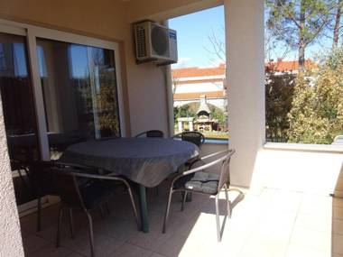 Large Apartment in Malinska near the Sea