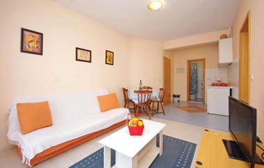 Apartments Makarska