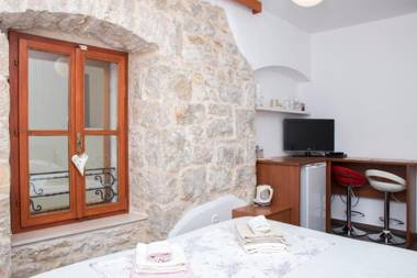 Oldhouse Tučepi