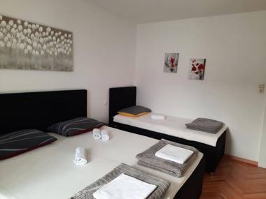 Apartments Rose Loboja