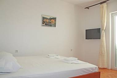 Bougainvillea Apartments