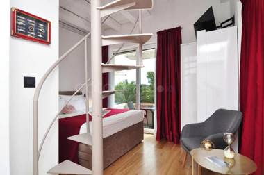 Beachfront Deluxe B&B