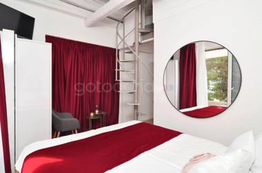 Beachfront Deluxe B&B