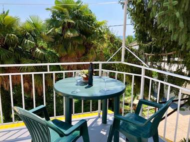 Holiday & Business Apartment