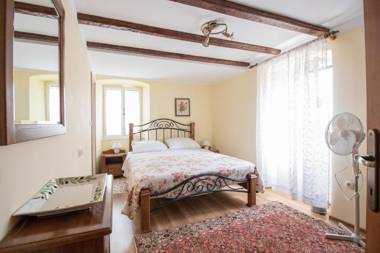 Apartment Stari Grad