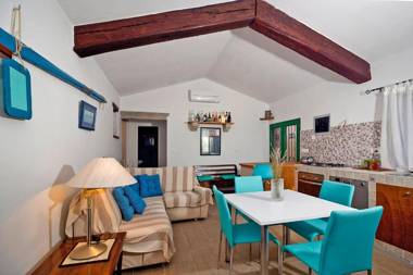 Roinizza in Prtlog (Haus für 4-5 Personen)