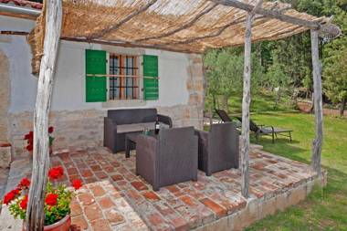 Roinizza in Prtlog (Haus für 4-5 Personen)