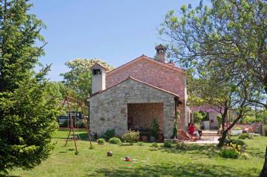 Marija-Lorena in Gora Glušići (Haus für 4-5 Personen)