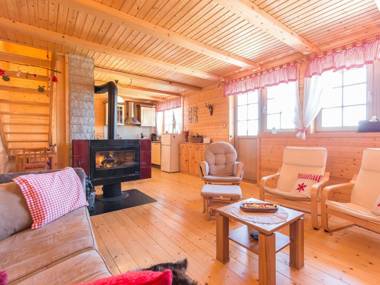 Lovely 4 bedroom holiday home with nice panoramic view taverne with fireplace