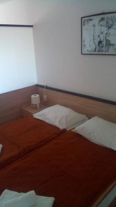 Apartments Hostin Garoful Duga Uvala