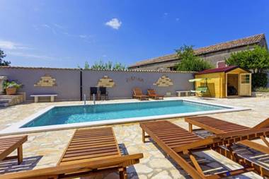 Villa Rina in Barat (Haus für 6-8 Personen)