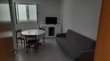 Apartments Lapa - 40 m from beach