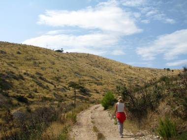 Hvar Guesthouse - Double bedroom with private bathroom