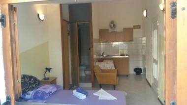 Apartments Kaleb - by the sea