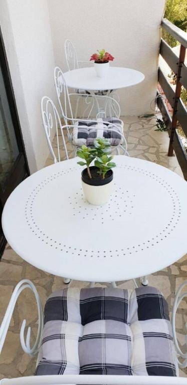 Apartments Goge - 90m from beach