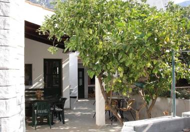 Rooms Katja - 10 m from beach