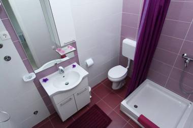 Apartments Renato - 150m from beach