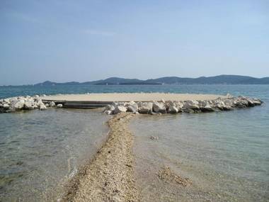 Apartments with a parking space Sveti Filip i Jakov Biograd - 18810