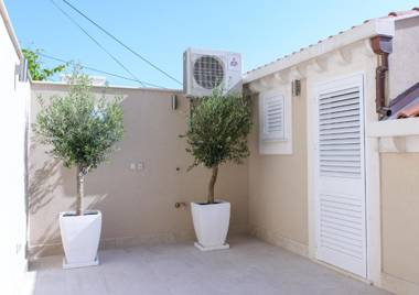 Apartments Violeta 2