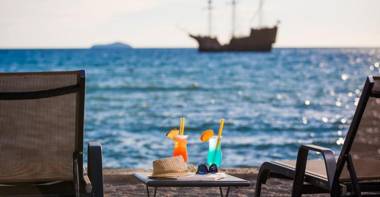 Apartment Alpha and Studio Simba