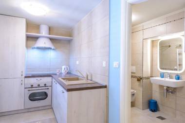 Stradun View En Suite Rooms & Studio