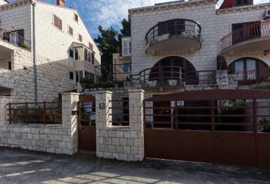 Big Terrace Apartment