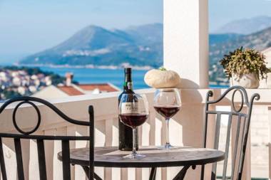 Luxury apartment Tara