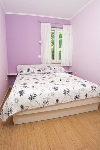 Apartments & Rooms Stella