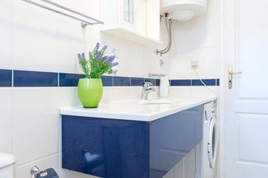 Apartment Nika Solitudo