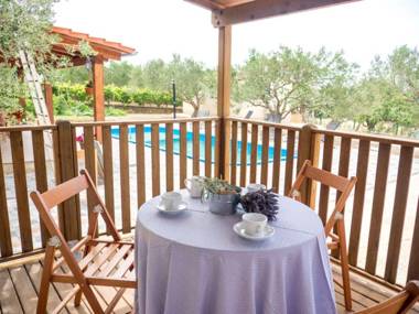 Enticing Mobile Home in Pakoštane with Swimming Pool