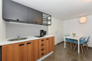 Mediterraneo Garden Apartments