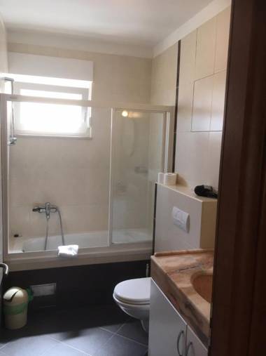 Apartments Villa Astra & Pinija