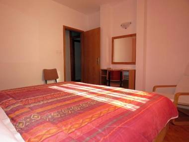 Apartments Staničić