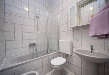Apartments Robert - sea view