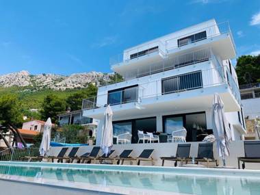 Villa Bacana a luxury villa in Brela seafront