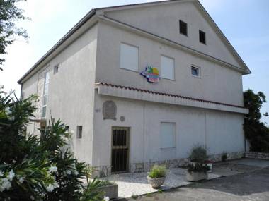 Apartmani RUZA